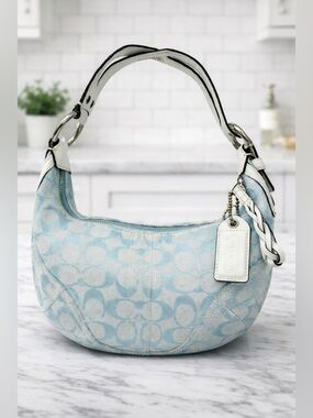 Coach Vintage Signature Blue Demi Soho Hobo Shoulder Bag White Leather Trim